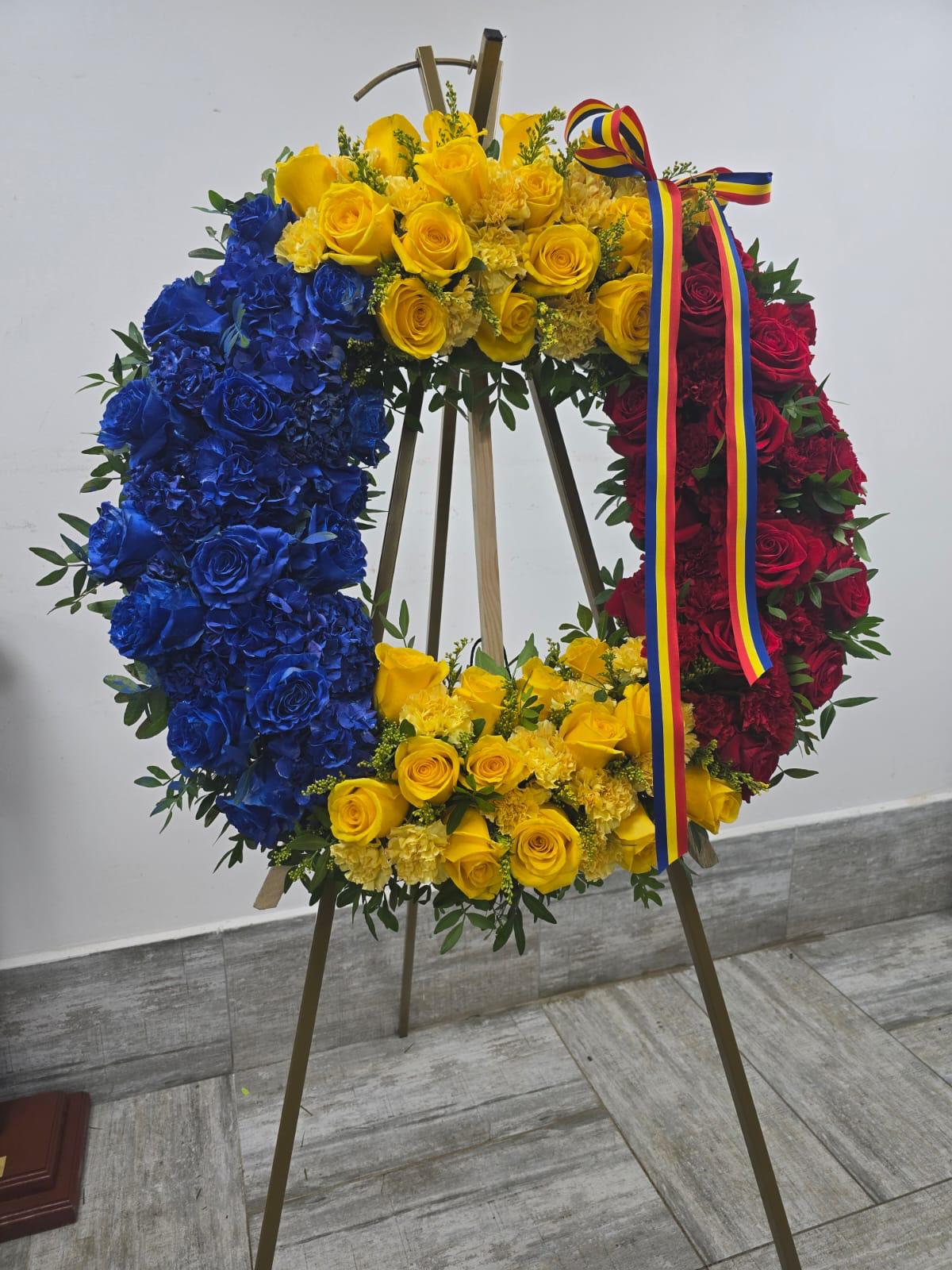 Coroană funerară tricolor România